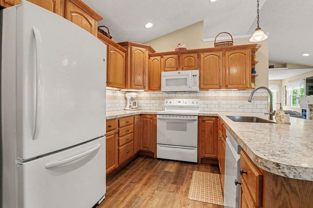 1818 S Pratt Lake, Martin Twp, MI 49070