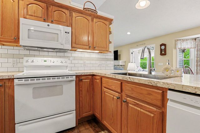 1818 S Pratt Lake, Martin Twp, MI 49070