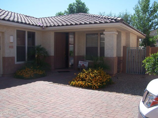 13649 W CYPRESS Street, Goodyear, AZ 85395