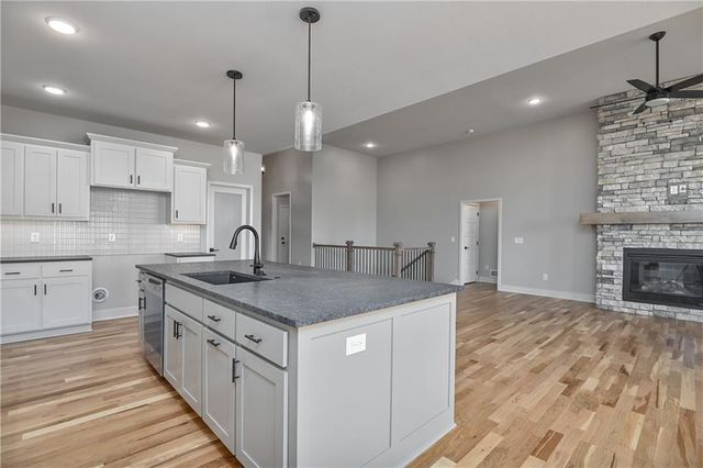 6024 Arapahoe Street, Shawnee, KS 66226