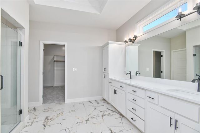 6024 Arapahoe Street, Shawnee, KS 66226