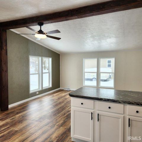 9867 N Happiness Drive, Syracuse, IN 46567