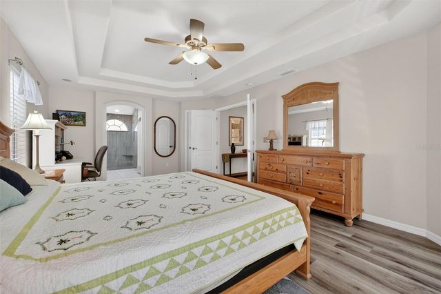 1 BURNING WICK PLACE, Palm Coast, FL 32137