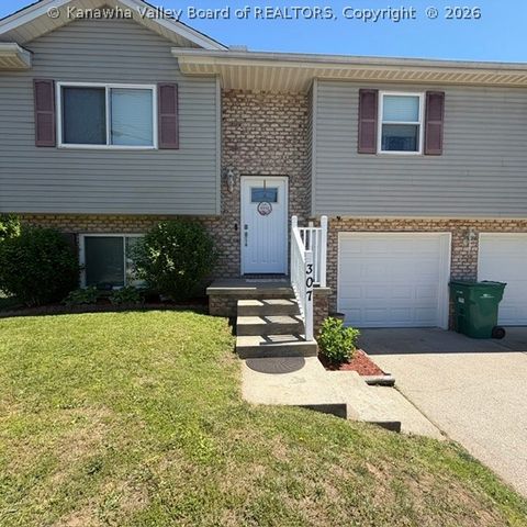 307 LINDEN Lane, Hurricane, WV 25510