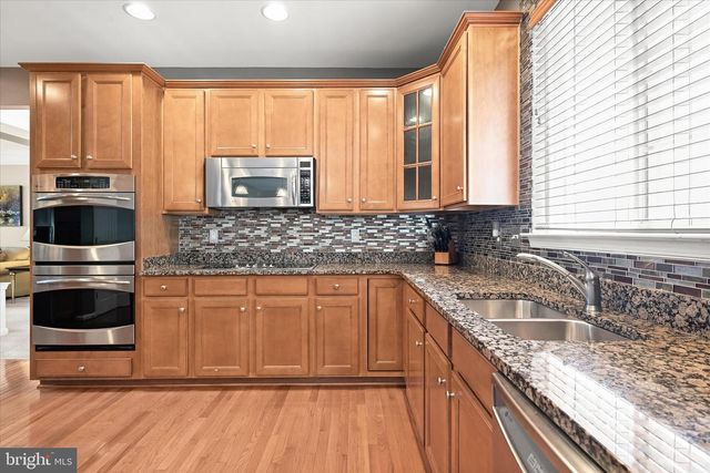 6013 MARY ANN LN, Elkridge, MD 21075