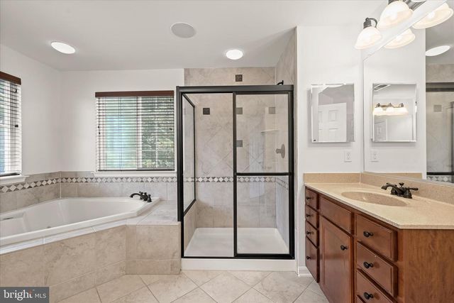 6013 MARY ANN LN, Elkridge, MD 21075