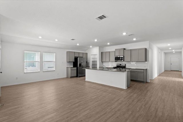 300 Jeffers, Kyle, TX 78640