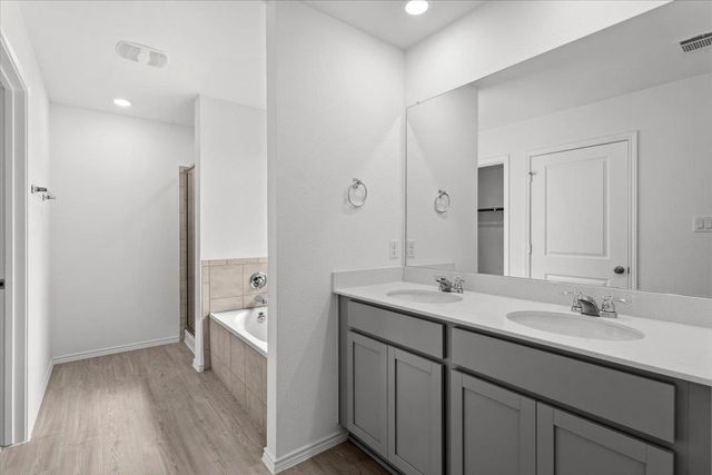 300 Jeffers, Kyle, TX 78640