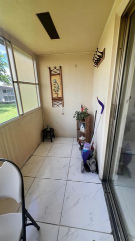 42 Sussex B B, West Palm Beach, FL 33417