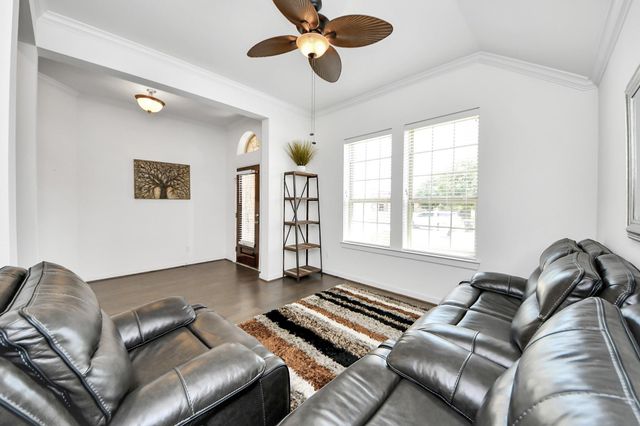 3515 Bay Drive, Rosharon, TX 77583