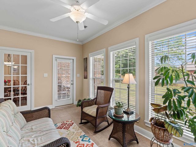 2206 Rockingham Lane SW, Decatur, AL 35603