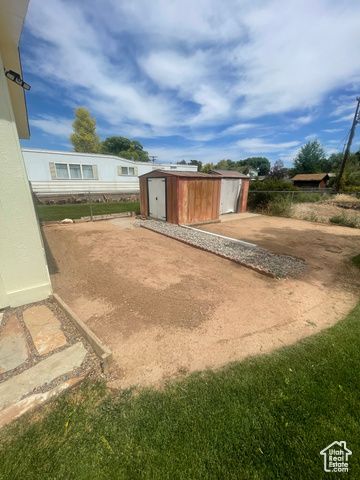 611 E LAGOON ST, Roosevelt, UT 84066
