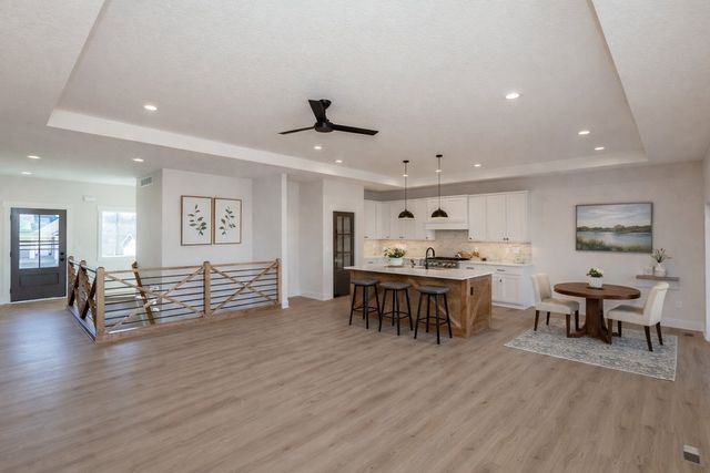 5766 Arbor Springs Drive, Pleasant Hill, IA 50327