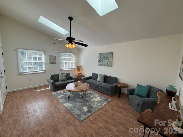 153 Locust Court, Arden, NC 28704