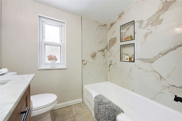 336 Morrow Dr, Penn Hills, PA 15235