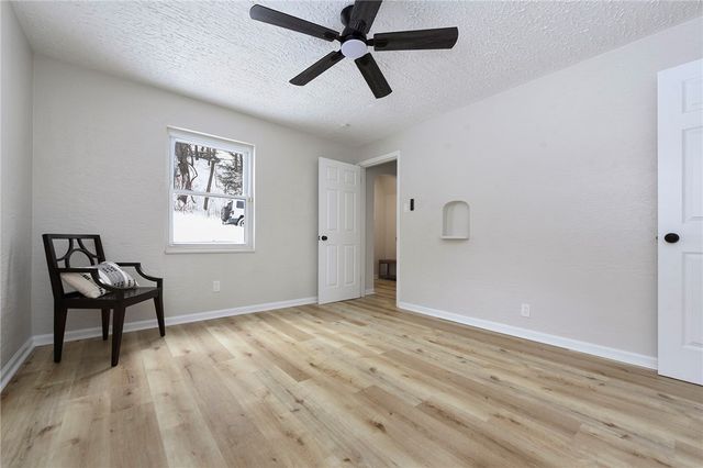 336 Morrow Dr, Penn Hills, PA 15235