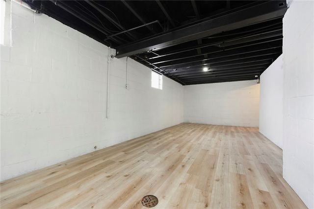 336 Morrow Dr, Penn Hills, PA 15235