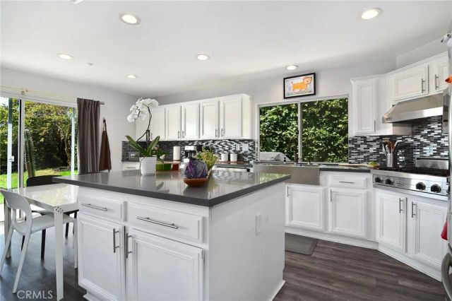 24574 Overland, West Hills, CA 91304