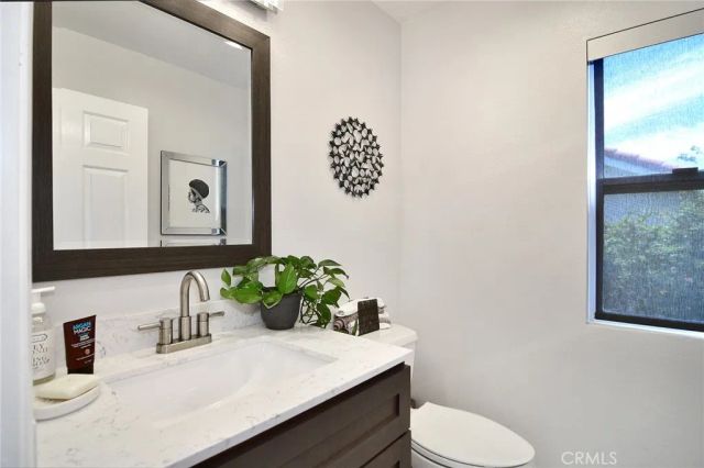 24574 Overland, West Hills, CA 91304