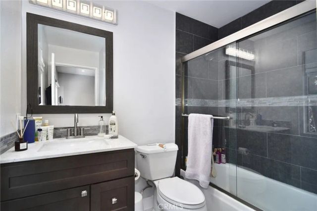 24574 Overland, West Hills, CA 91304