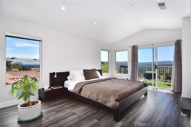 24574 Overland, West Hills, CA 91304