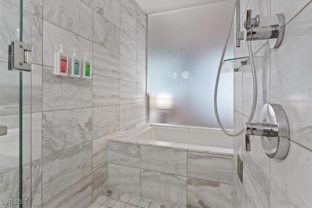 4381 West Flamingo Road 5016, Las Vegas, NV 89103