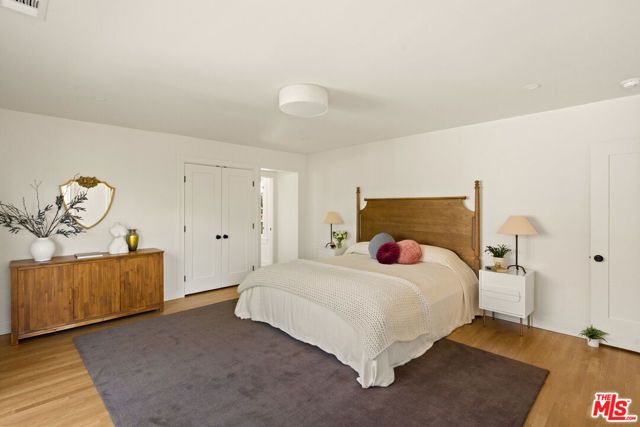 827 Lorraine Boulevard, Los Angeles, CA 90005