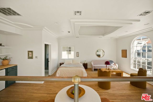 827 Lorraine Boulevard, Los Angeles, CA 90005