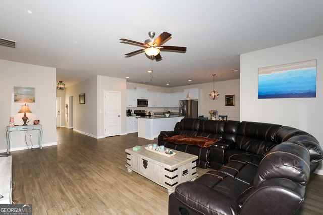 165 Woodpecker Pte, Danielsville, GA 30633