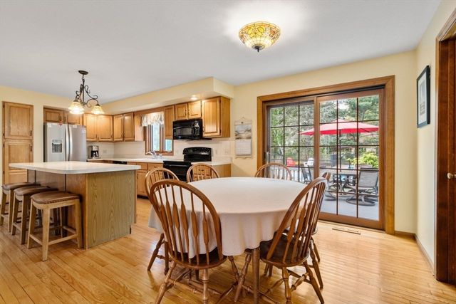 119 Pineridge Drive, Westfield, MA 01085