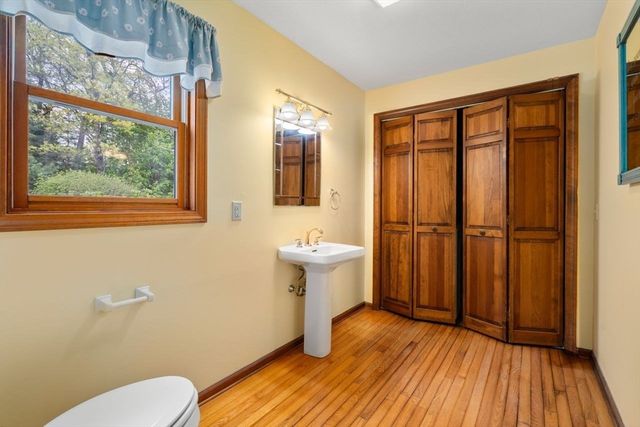 119 Pineridge Drive, Westfield, MA 01085