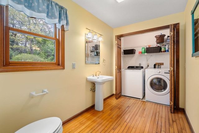 119 Pineridge Drive, Westfield, MA 01085