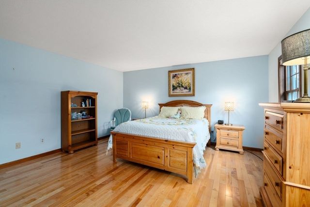 119 Pineridge Drive, Westfield, MA 01085