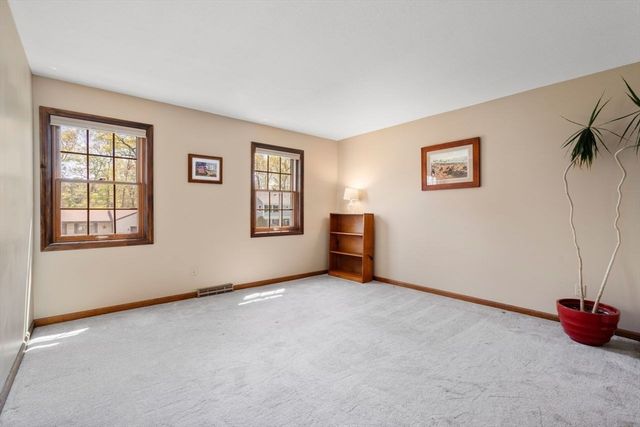 119 Pineridge Drive, Westfield, MA 01085