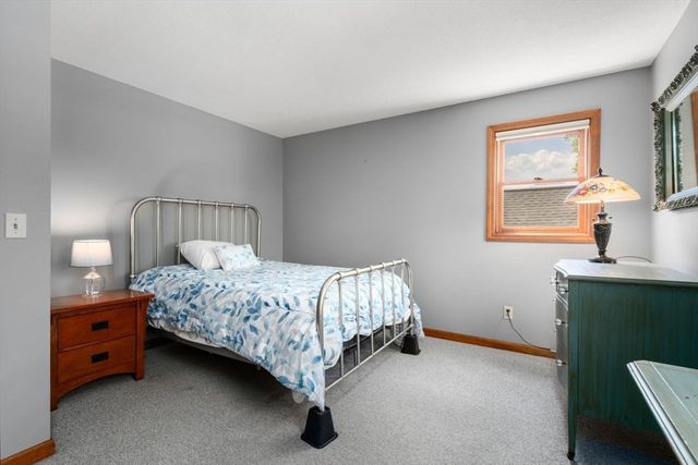 119 Pineridge Drive, Westfield, MA 01085