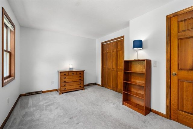 119 Pineridge Drive, Westfield, MA 01085