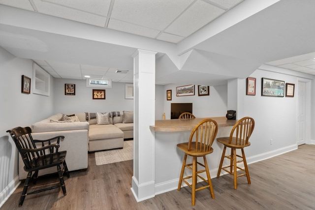 119 Pineridge Drive, Westfield, MA 01085