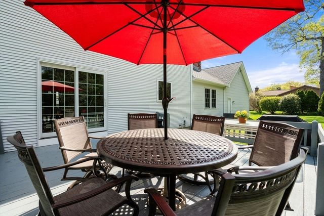 119 Pineridge Drive, Westfield, MA 01085