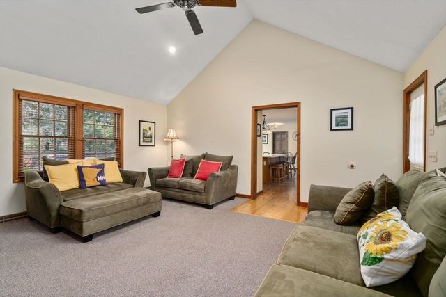 119 Pineridge Drive, Westfield, MA 01085