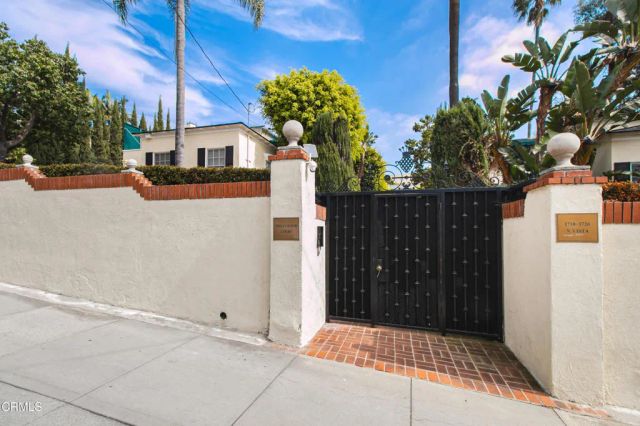 1726 N Vista Street, Los Angeles, CA 90046