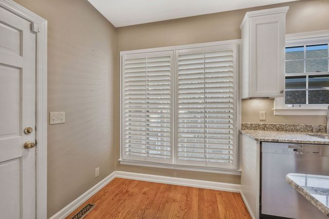 105 Longwood Pl, Nashville, TN 37215