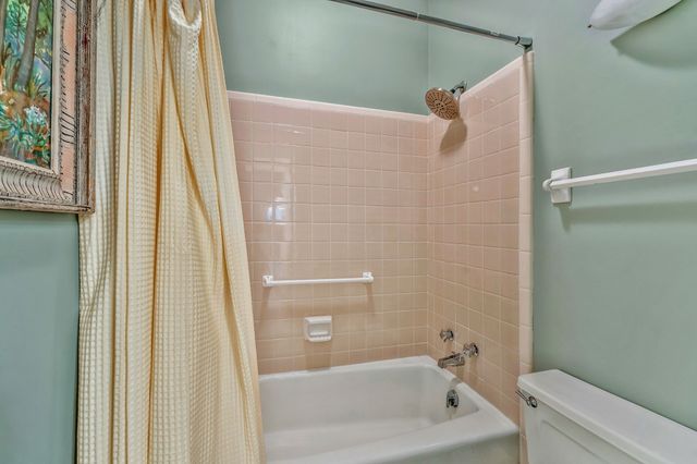 105 Longwood Pl, Nashville, TN 37215