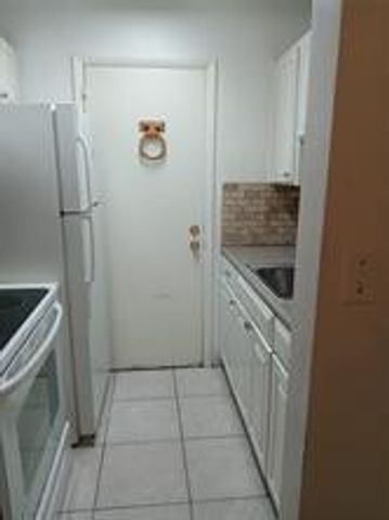 3550 NW 8TH Avenue 507, Pompano Beach, FL 33064