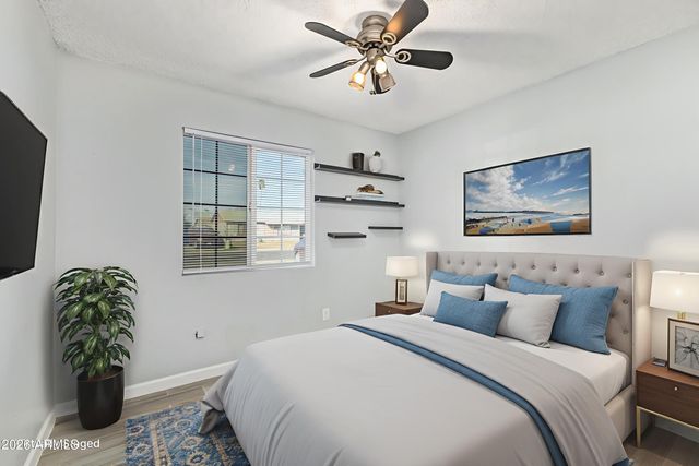 8051 W MARIPOSA Drive, Phoenix, AZ 85033