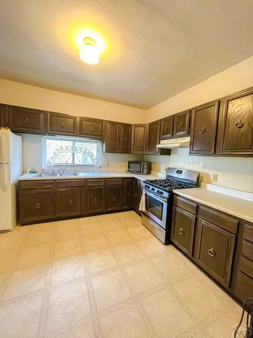 208 Lewis Ave, La Junta, CO 81050