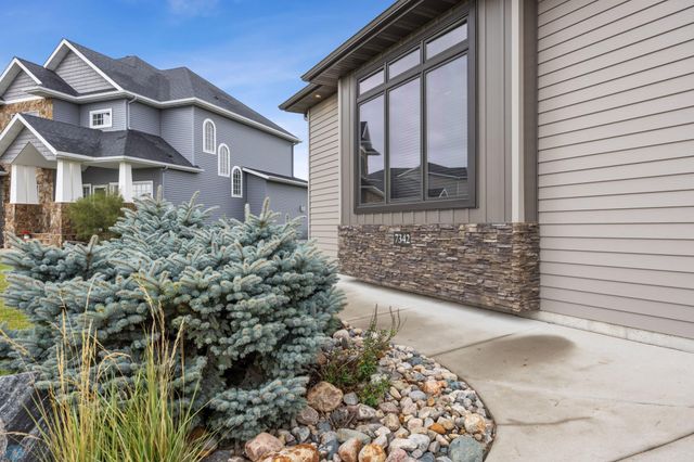 7342 15th Street S, Fargo, ND 58104