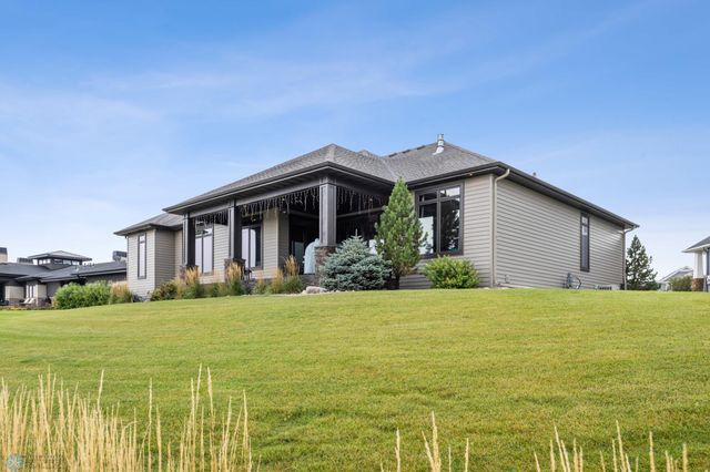 7342 15th Street S, Fargo, ND 58104