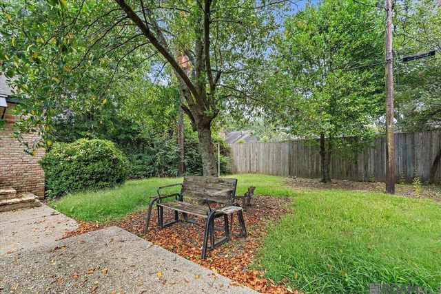 765 Longwood Dr, Baton Rouge, LA 70806