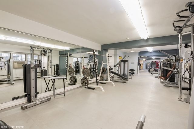 4970 N Marine Drive 1529, Chicago, IL 60640