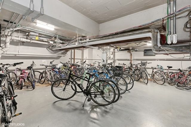 4970 N Marine Drive 1529, Chicago, IL 60640